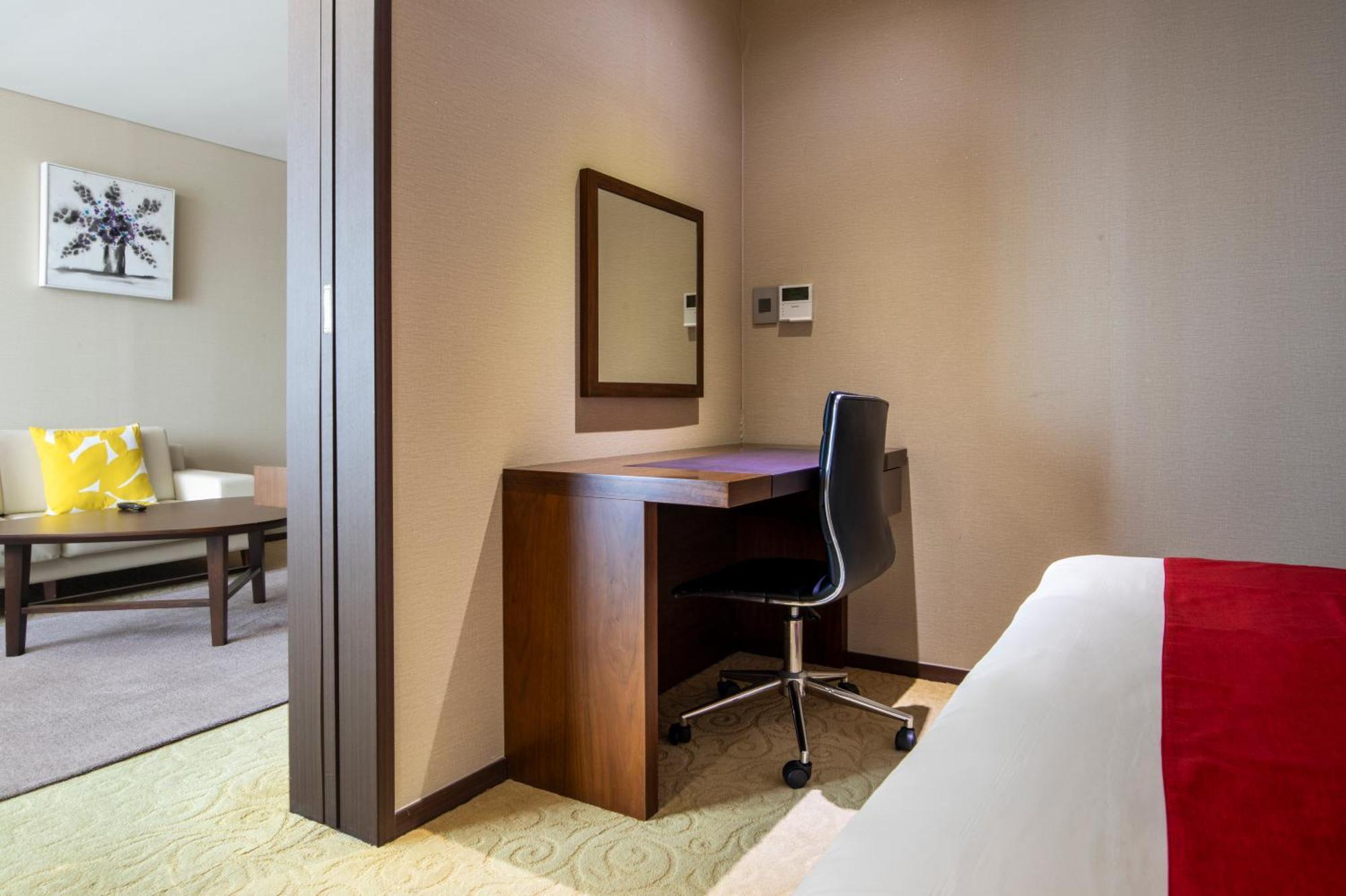 ホテル Ramada By Wyndham Jeju Hamdeok エクステリア 写真