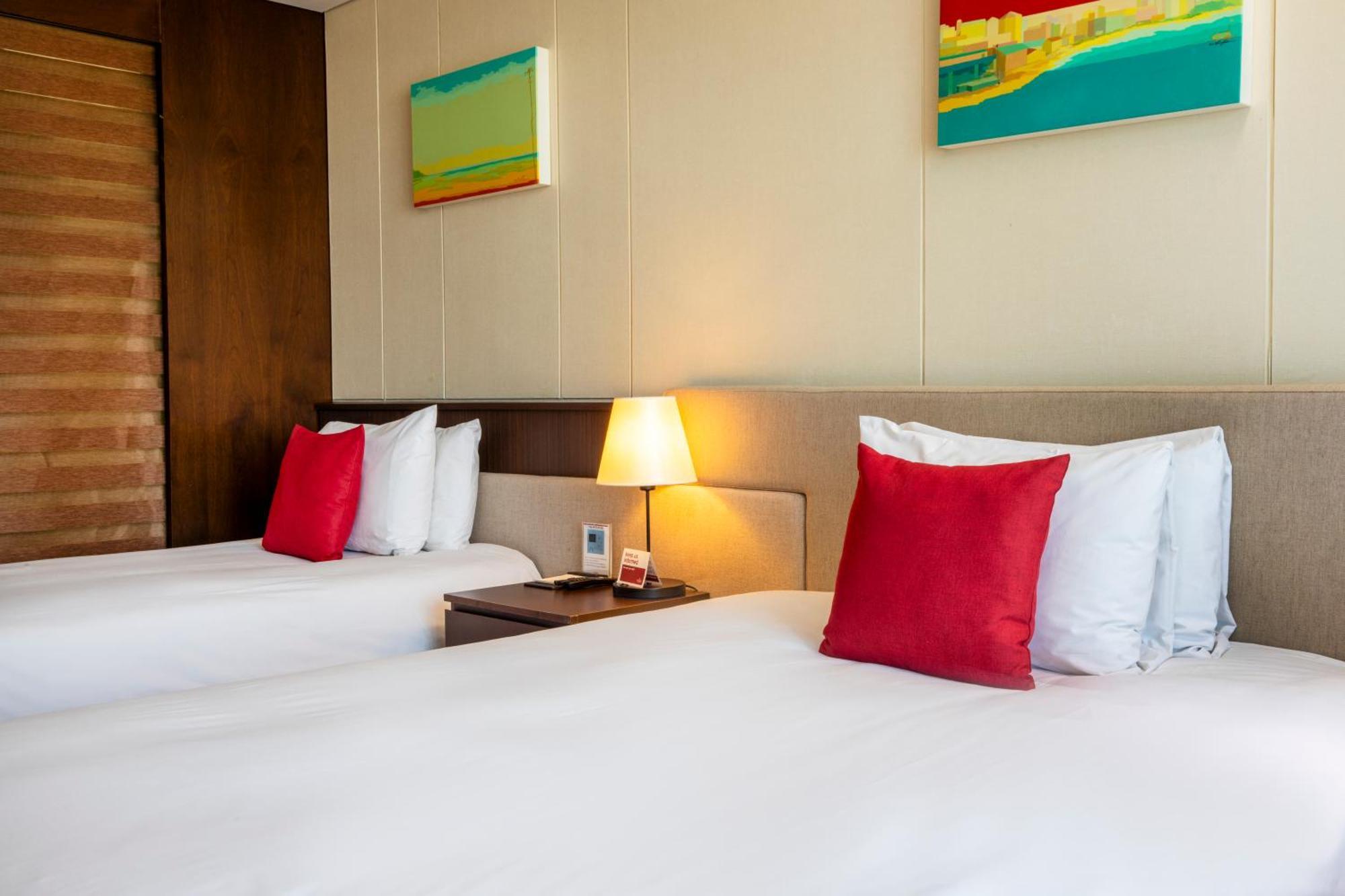 ホテル Ramada By Wyndham Jeju Hamdeok エクステリア 写真